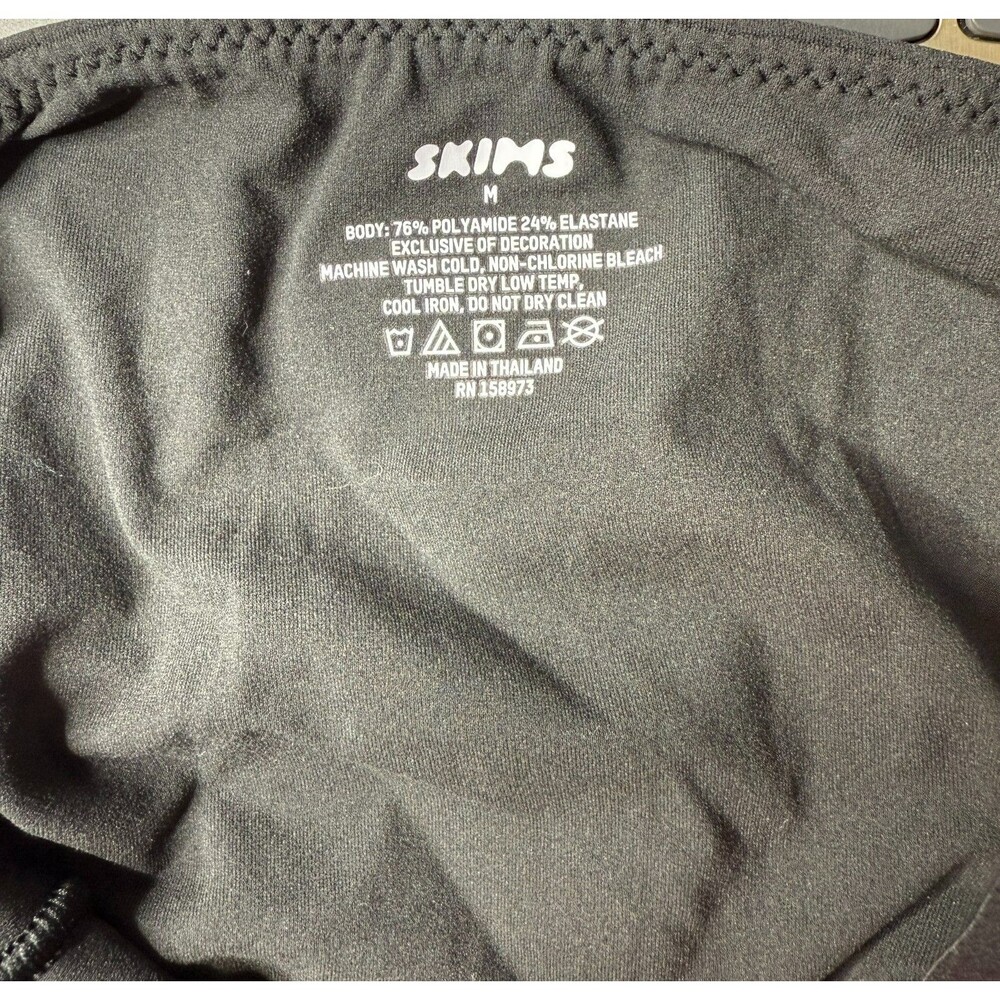 Skims Women's High Cut Fits Everybody Cami Thong Bodysuit - Onyx - Medium (8) - Picture 3 of 4